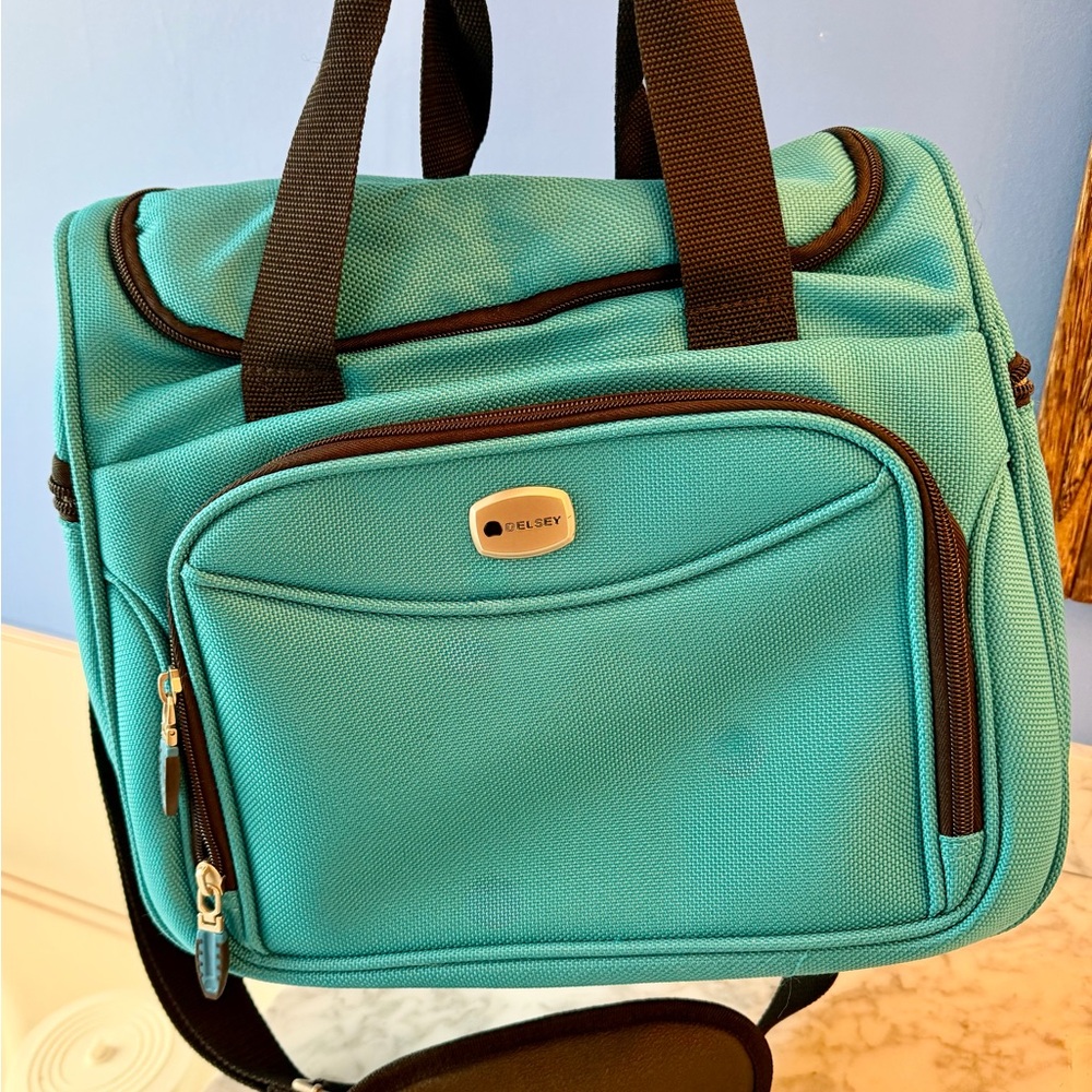 Delsey Luggage Bag Blue Weekender Travel Duffle Carry On Gym Overnight Shoulder - Picture 3 of 14